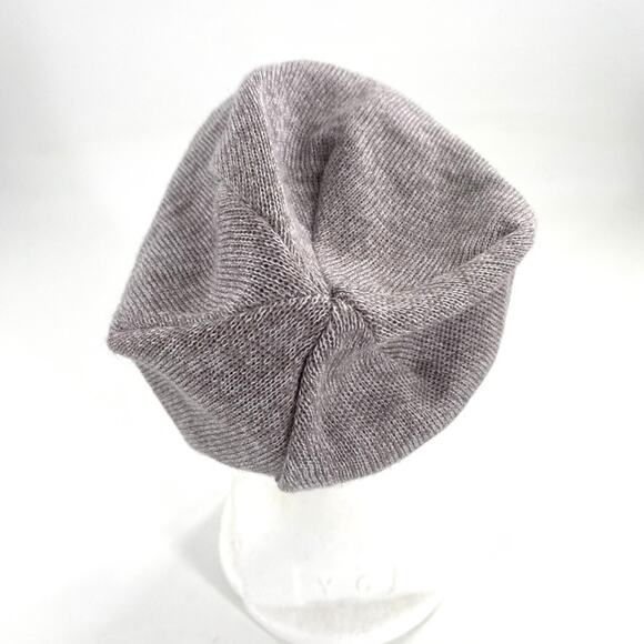 Cascade Mountain Tech Beanie Winter Hat Gray Fleece Lined Merino Wool Blend OS - Picture 9 of 10